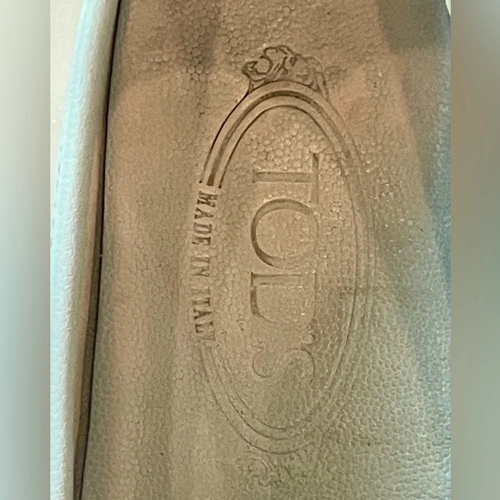Tod's Leather Driving Loafer, plain front, light blue, redyed, sz7
